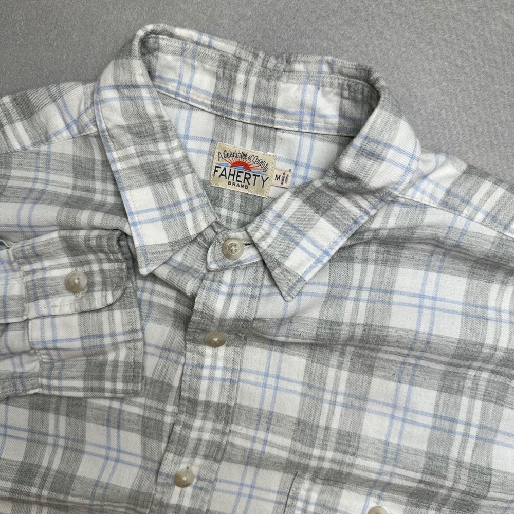 Faherty Button Up Mens Medium White Grey Blue Plaid Long Sleeve Shirt